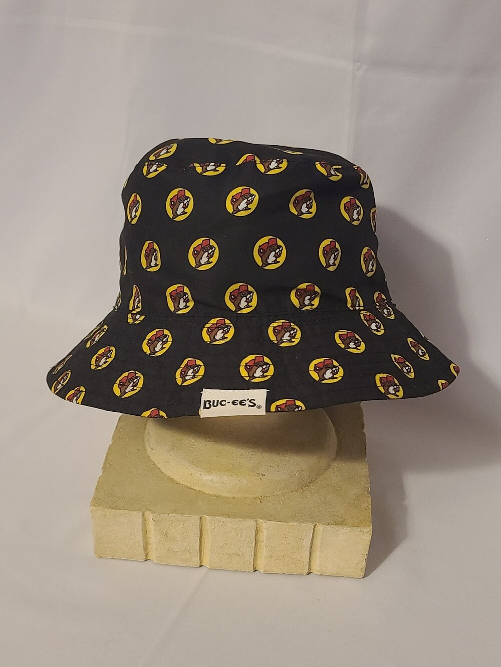 Bucket Hat Buc-ee's Black Youth